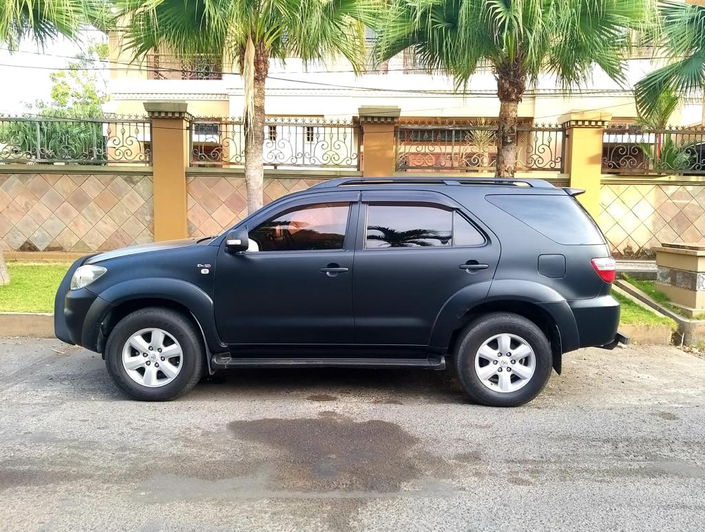 2010 Toyota Fortuner 2010 Toyota Fortuner