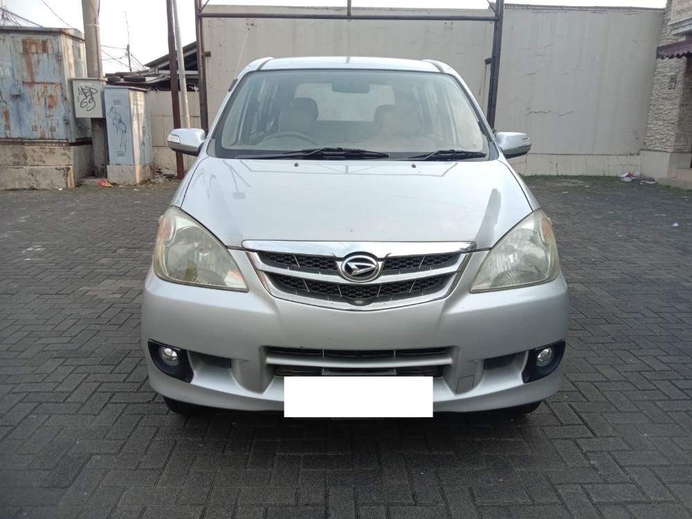 2011 Daihatsu Xenia