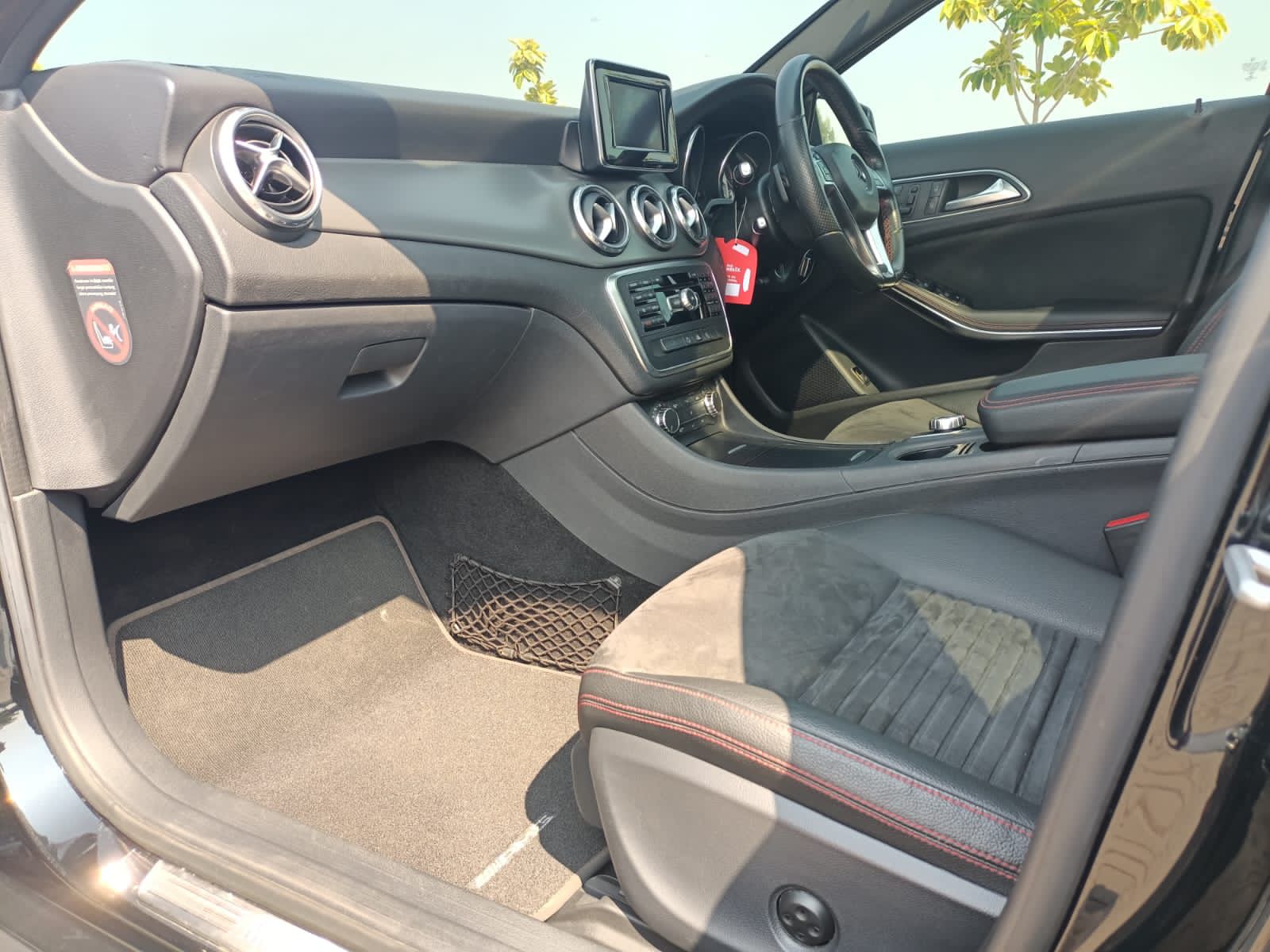 2015 Mercedes Benz GLA 2015 Mercedes Benz GLA