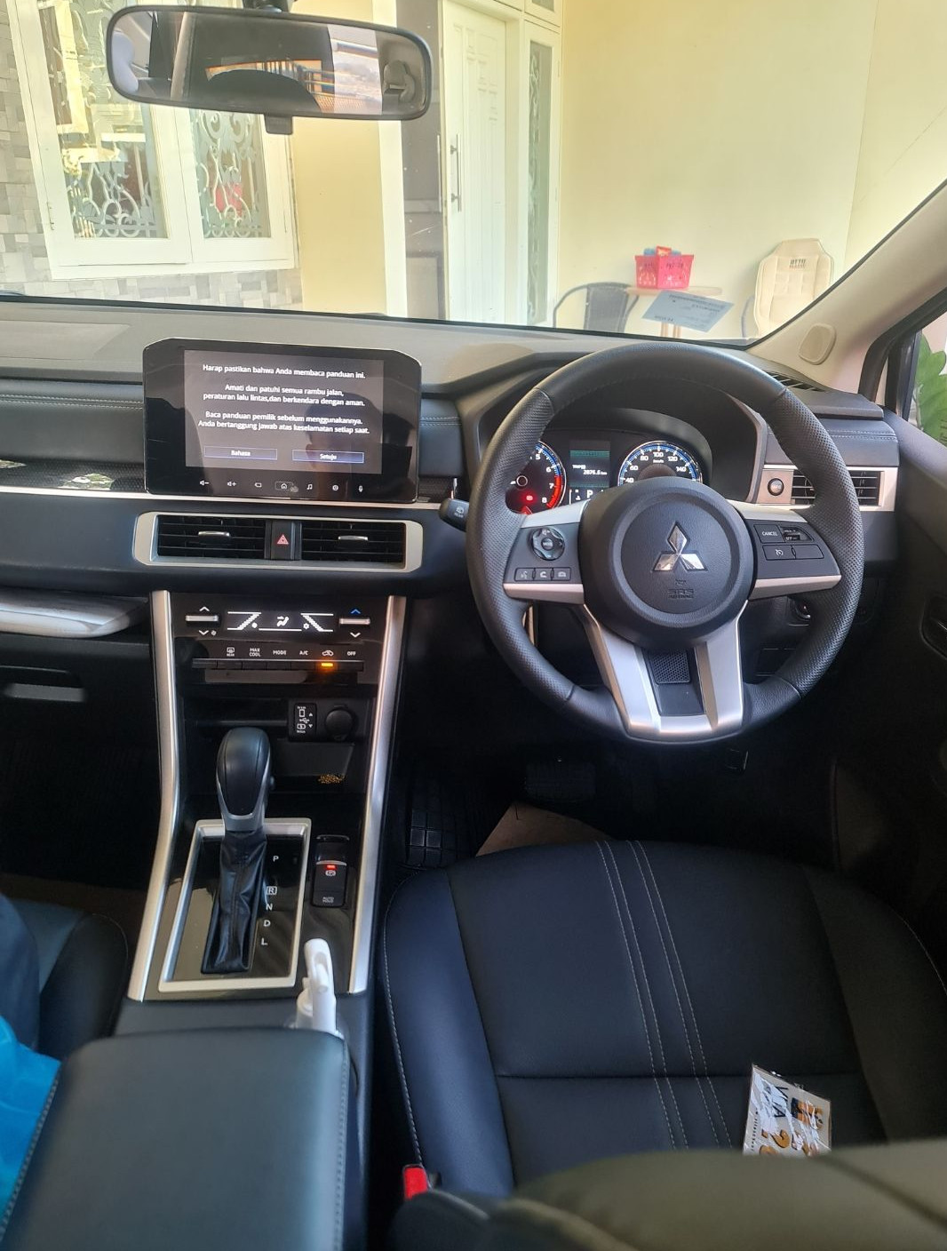 2022 Mitsubishi Xpander Cross 2022 Mitsubishi Xpander Cross