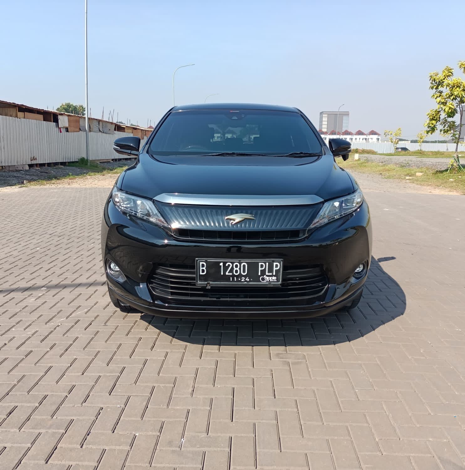 Second Hand 2014 Toyota Harrier Second Hand 2014 Toyota Harrier
