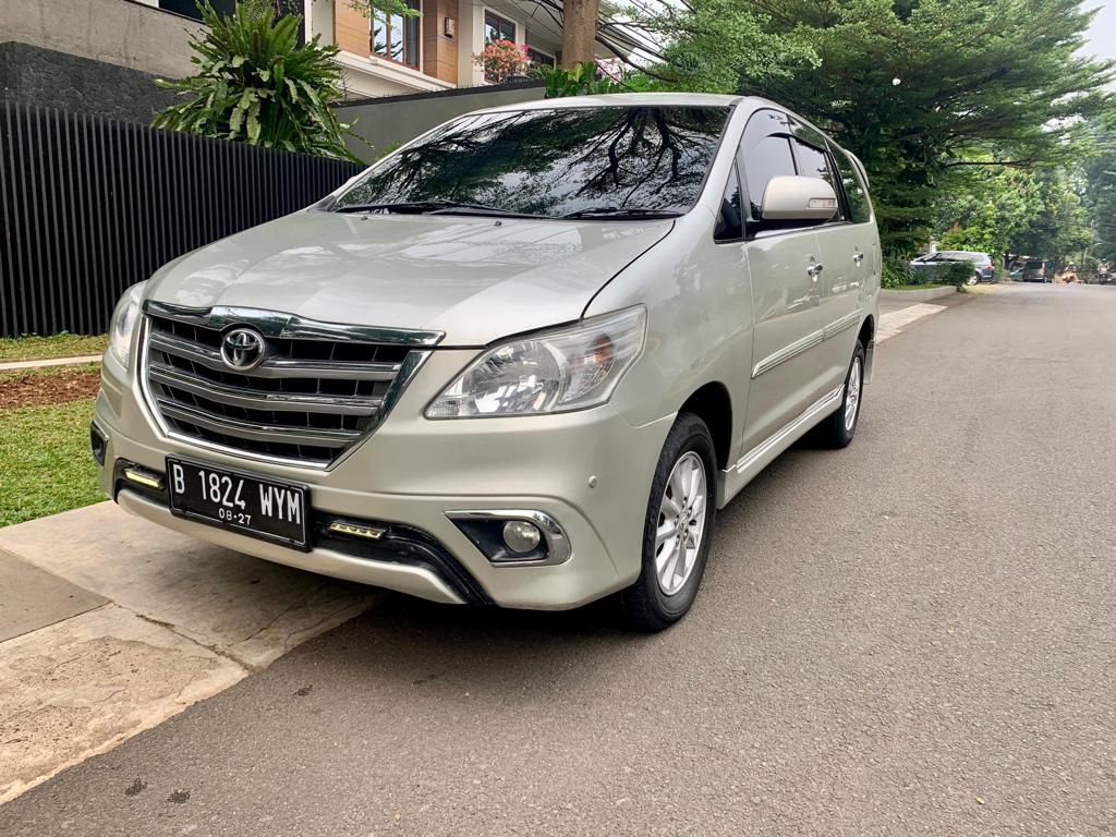 2013 Toyota Innova 2013 Toyota Innova