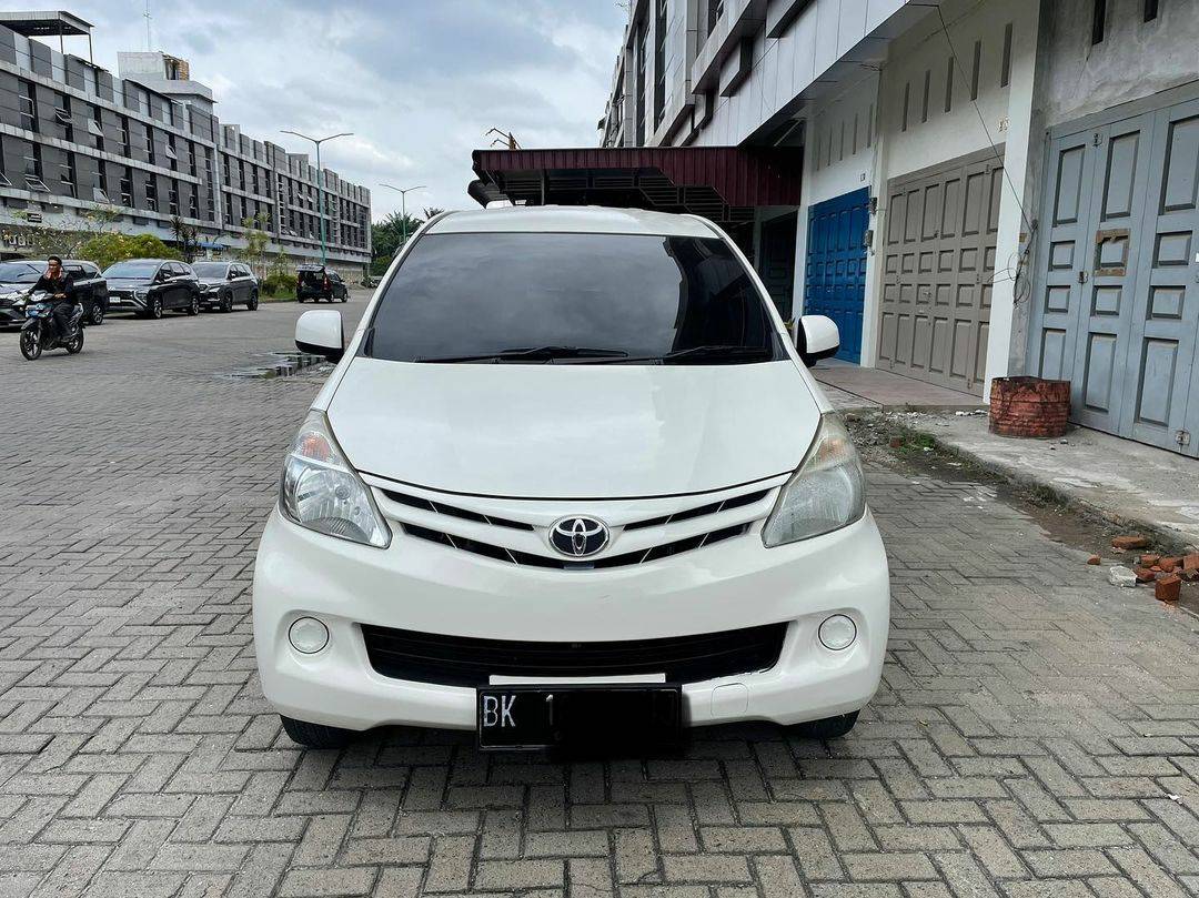 2015 Toyota Avanza E 1.3L MT Bekas 2015 Toyota Avanza E 1.3L MT Bekas