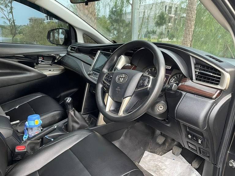 2018 Toyota Kijang Innova 2018 Toyota Kijang Innova