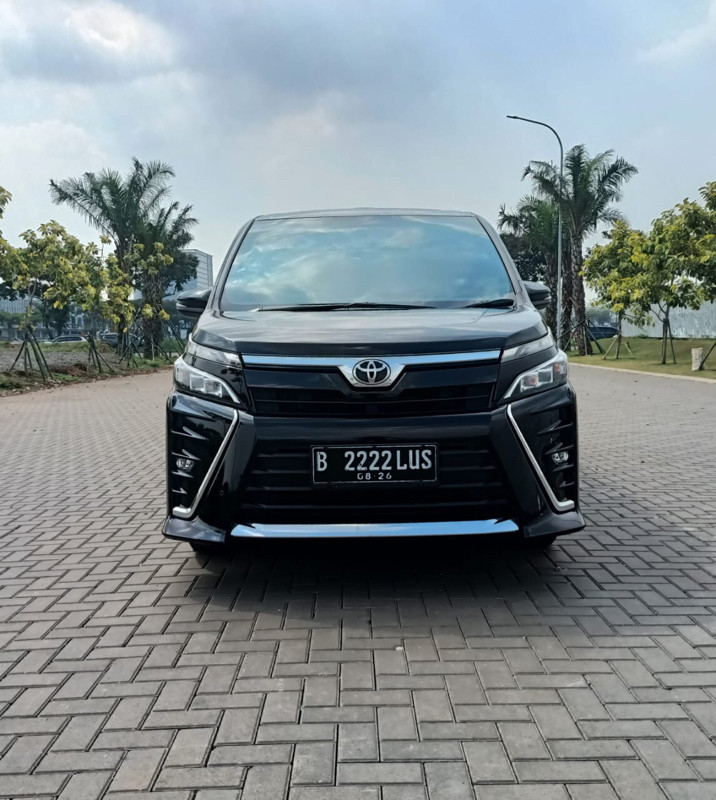 2021 Toyota Voxy Bekas 2021 Toyota Voxy Bekas