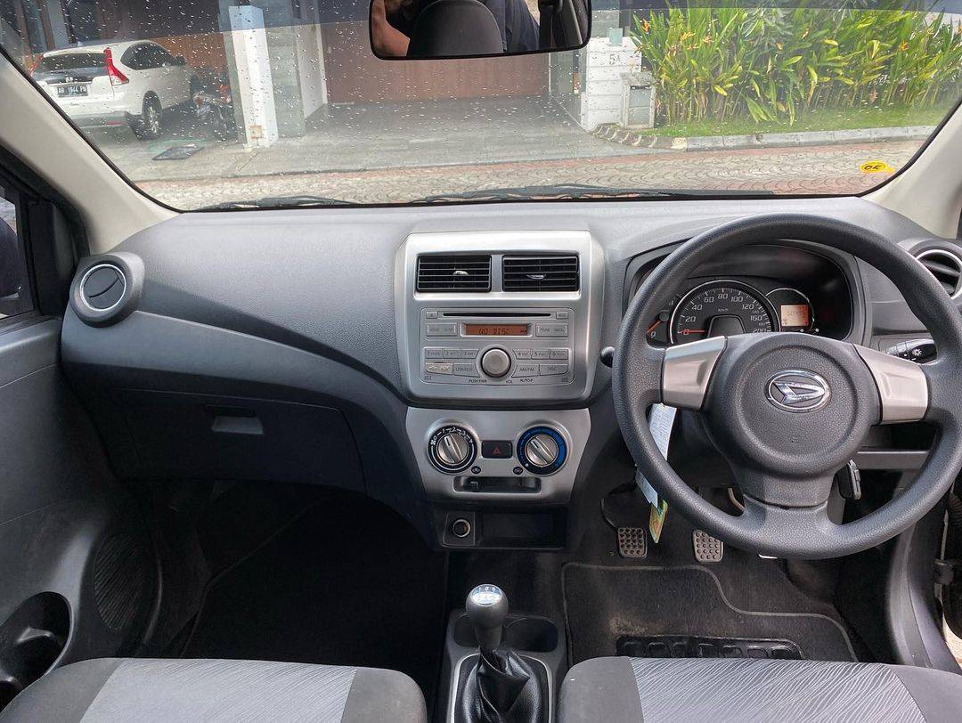 2016 Daihatsu Ayla 2016 Daihatsu Ayla