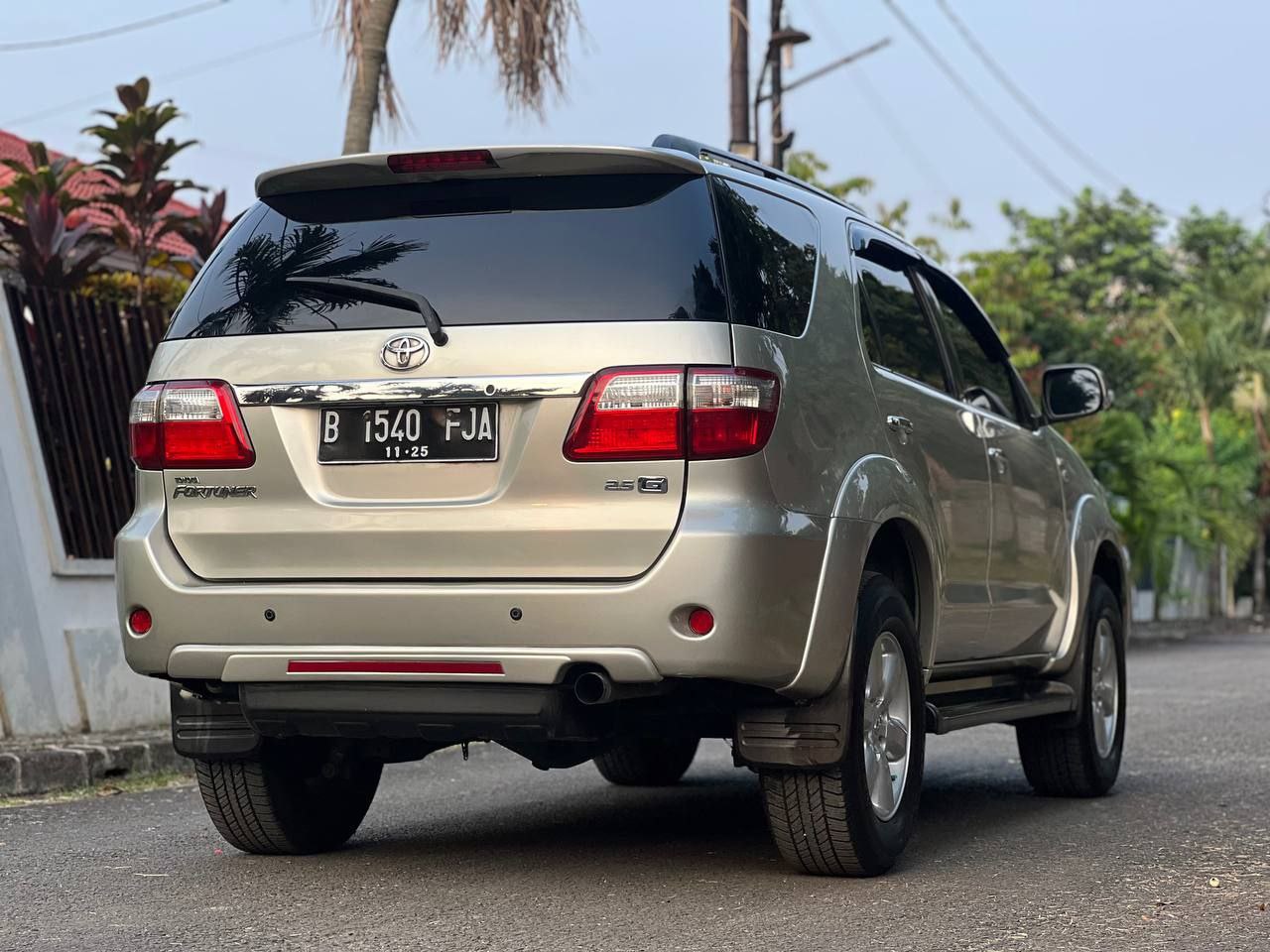 2010 Toyota Fortuner 2010 Toyota Fortuner