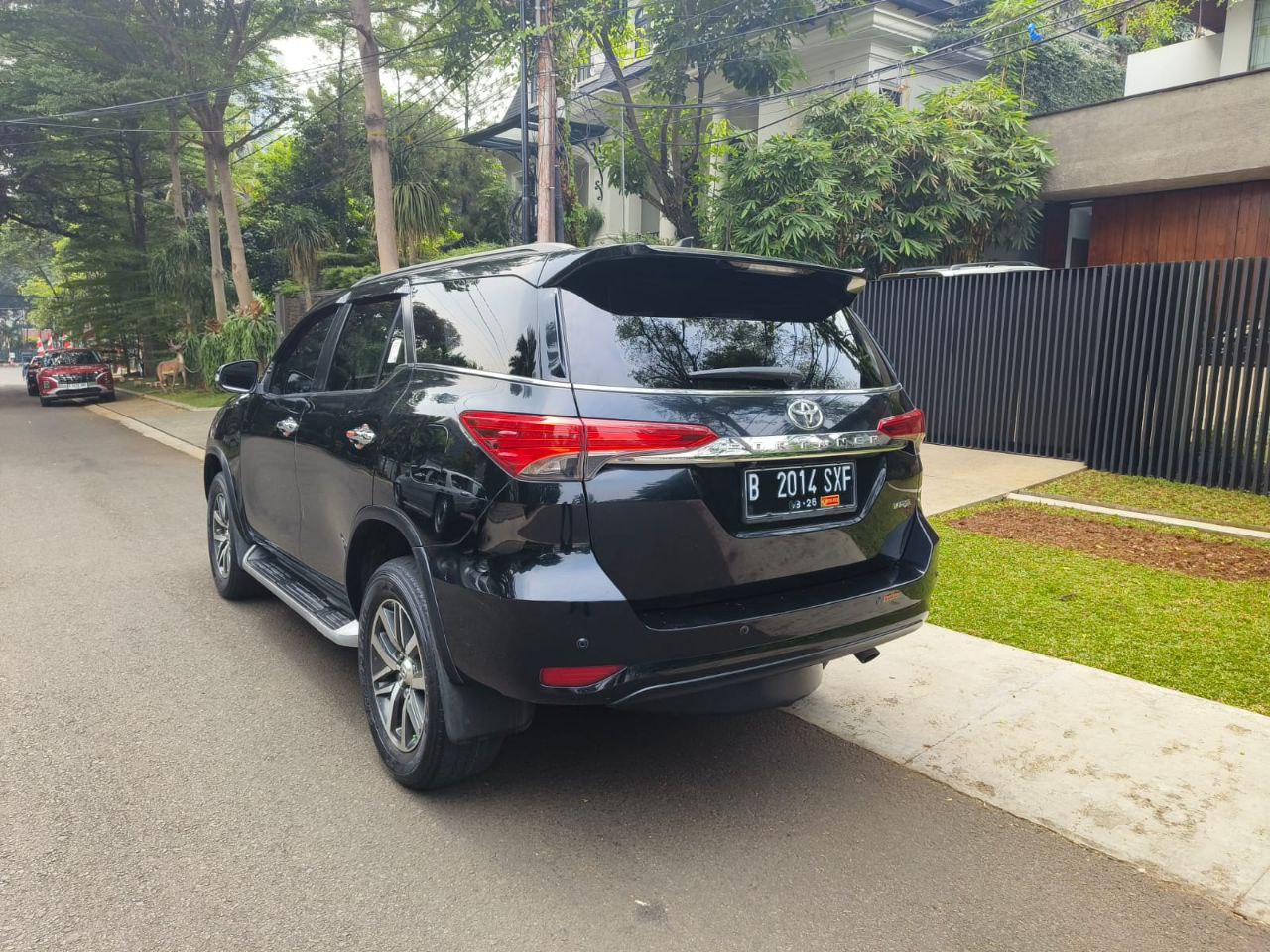 2016 Toyota Fortuner  2016 Toyota Fortuner
