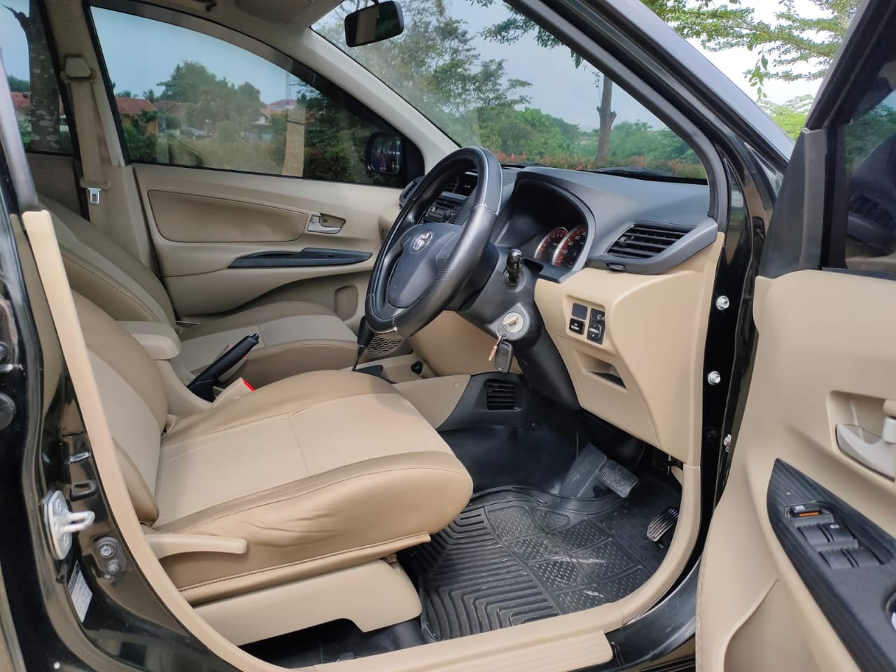 2012 Toyota Avanza 2012 Toyota Avanza