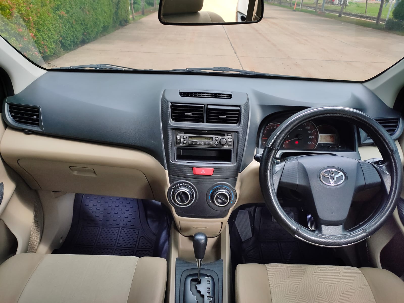 2012 Toyota Avanza 2012 Toyota Avanza