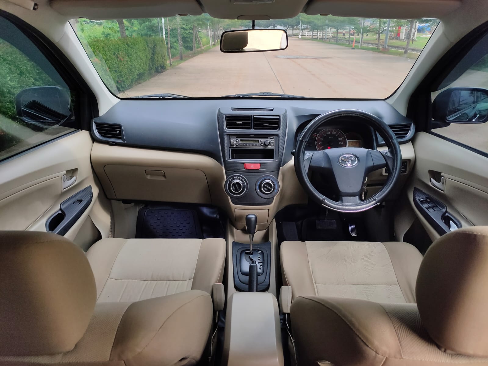 2012 Toyota Avanza 2012 Toyota Avanza