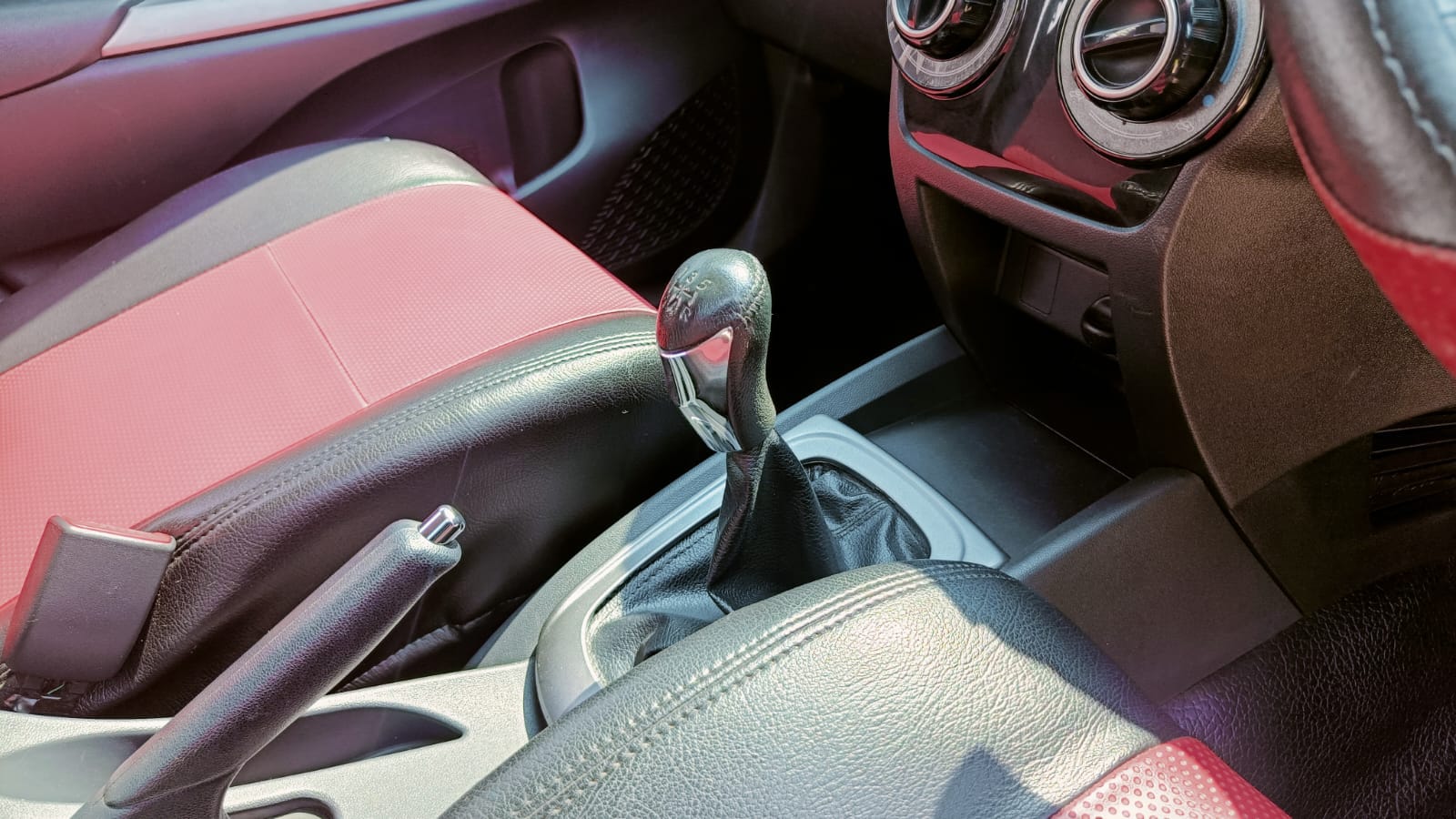 2016 Toyota Avanza Veloz 2016 Toyota Avanza Veloz