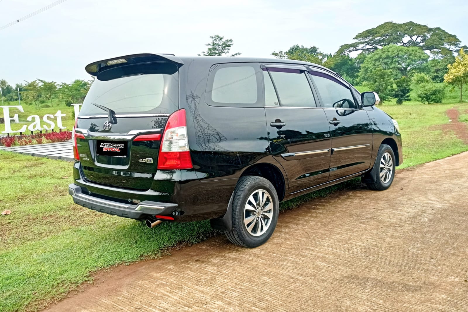 2015 Toyota Innova 2015 Toyota Innova