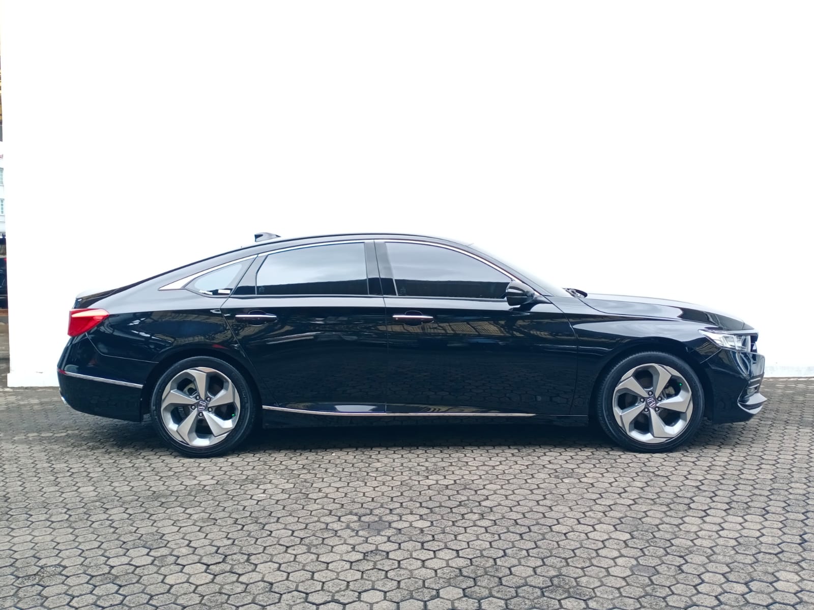 2023 Honda Accord 1.5L Turbo AT 2023 Honda Accord 1.5L Turbo AT