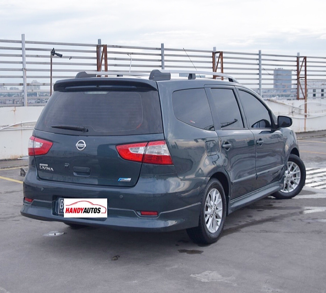 2013 Nissan Grand Livina 2013 Nissan Grand Livina