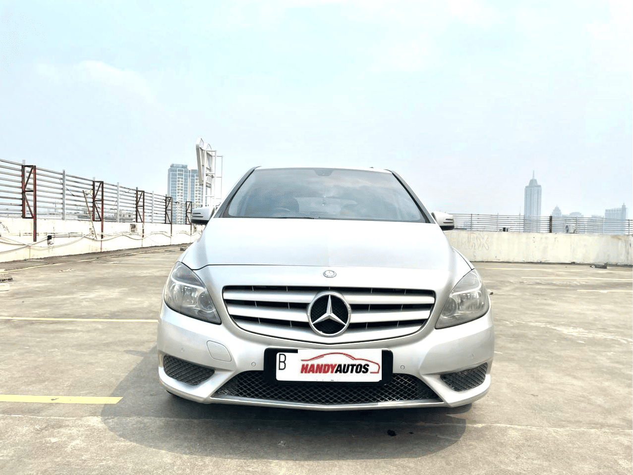 Harga OTR Mercedes Benz B-Class Di Tangerang - Simulasi Kredit ...