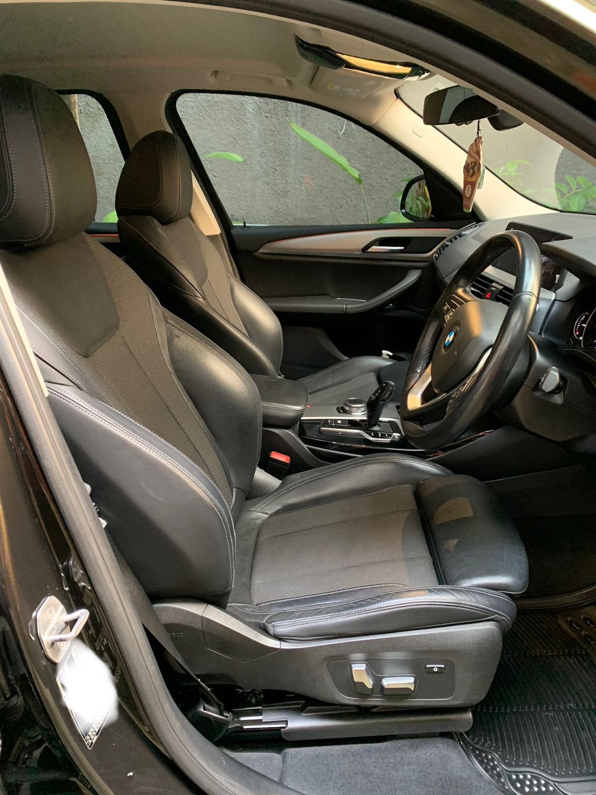 2019 BMW X3 XDRIVE 2.0L AT 2019 BMW X3 XDRIVE 2.0L AT