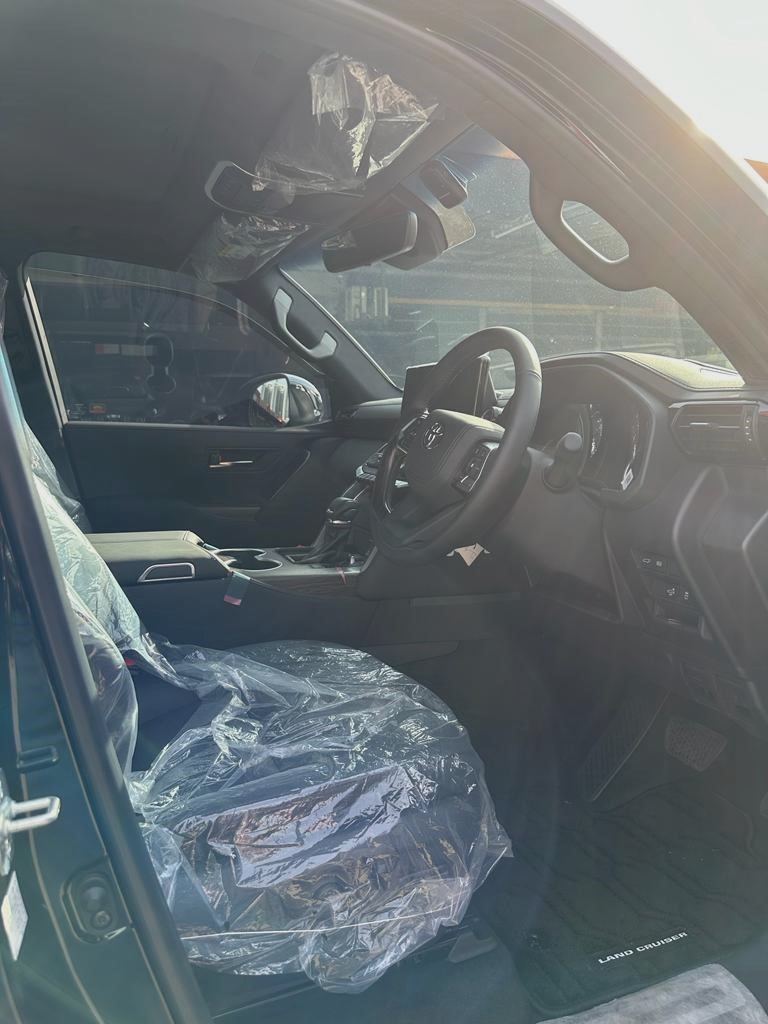2023 Toyota Land Cruiser  2023 Toyota Land Cruiser