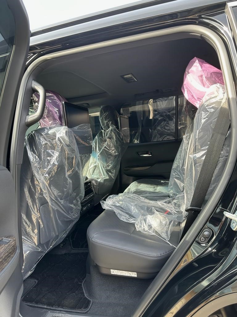 2023 Toyota Land Cruiser  2023 Toyota Land Cruiser