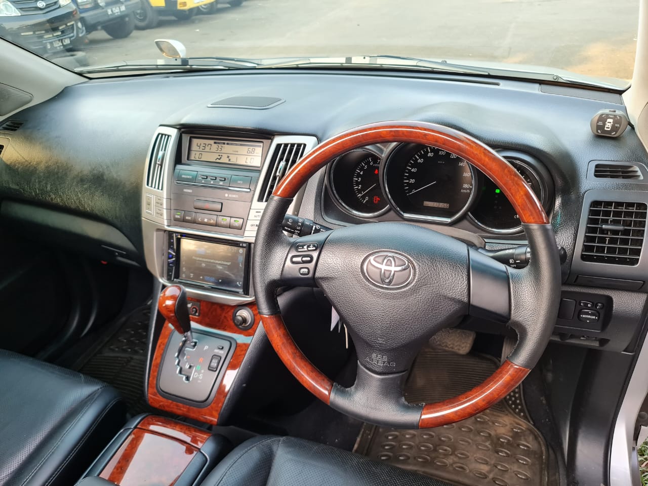 2010 Toyota Harrier 2010 Toyota Harrier