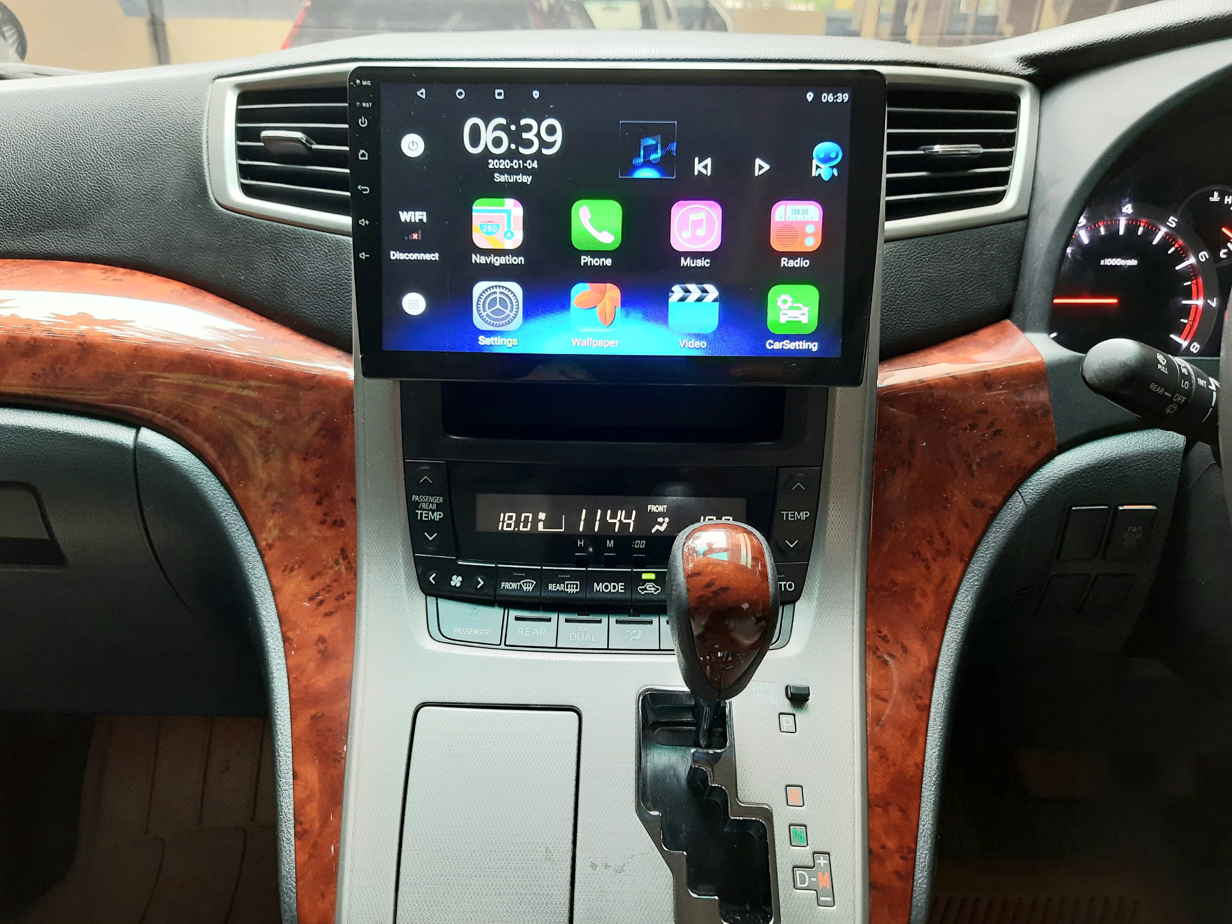 2011 Toyota Alphard 2011 Toyota Alphard