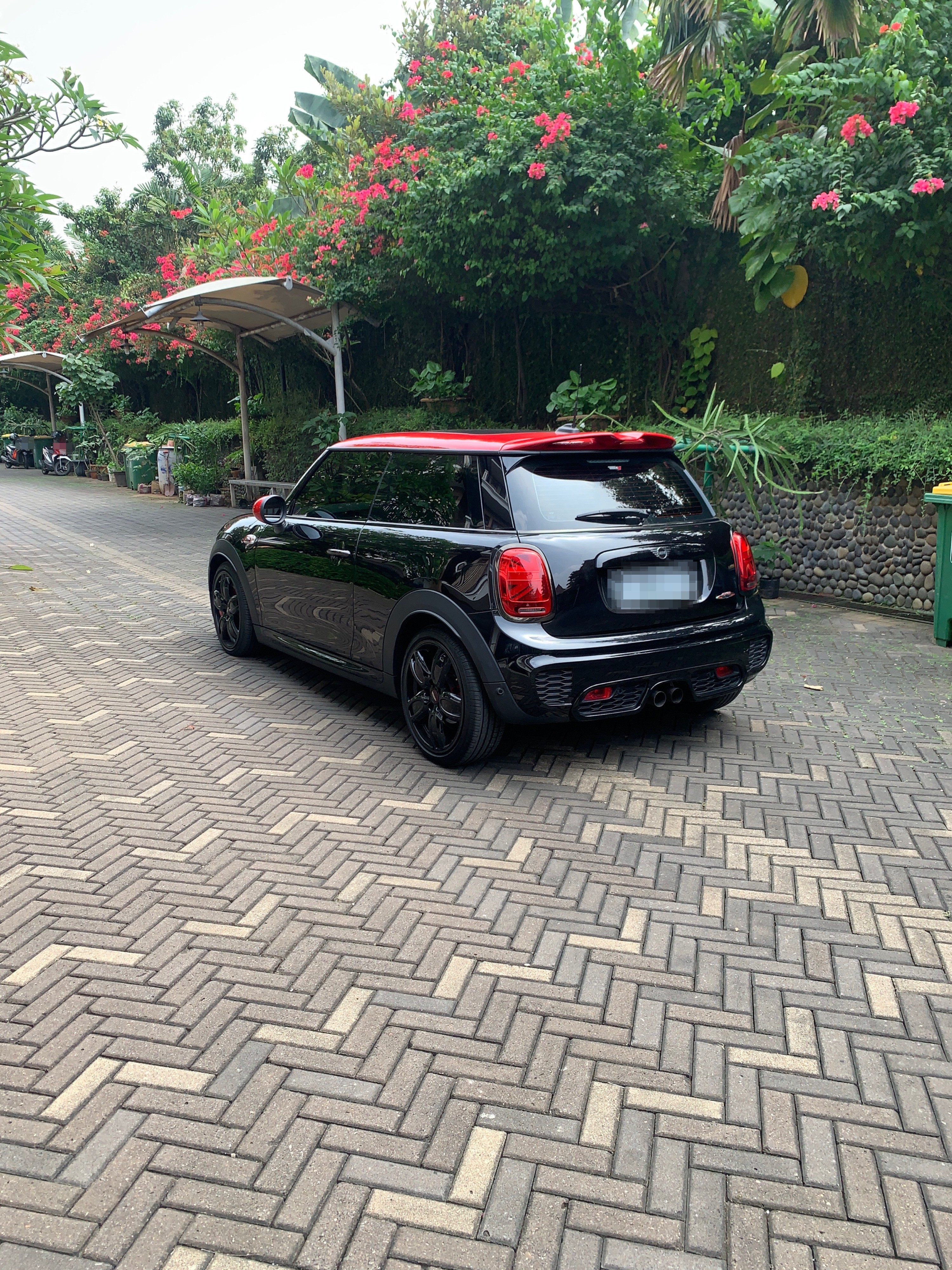 2019 MINI John Cooper Works Hatch 2019 MINI John Cooper Works Hatch