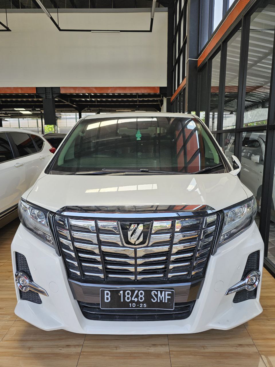2015 Toyota Alphard Bekas 2015 Toyota Alphard Bekas