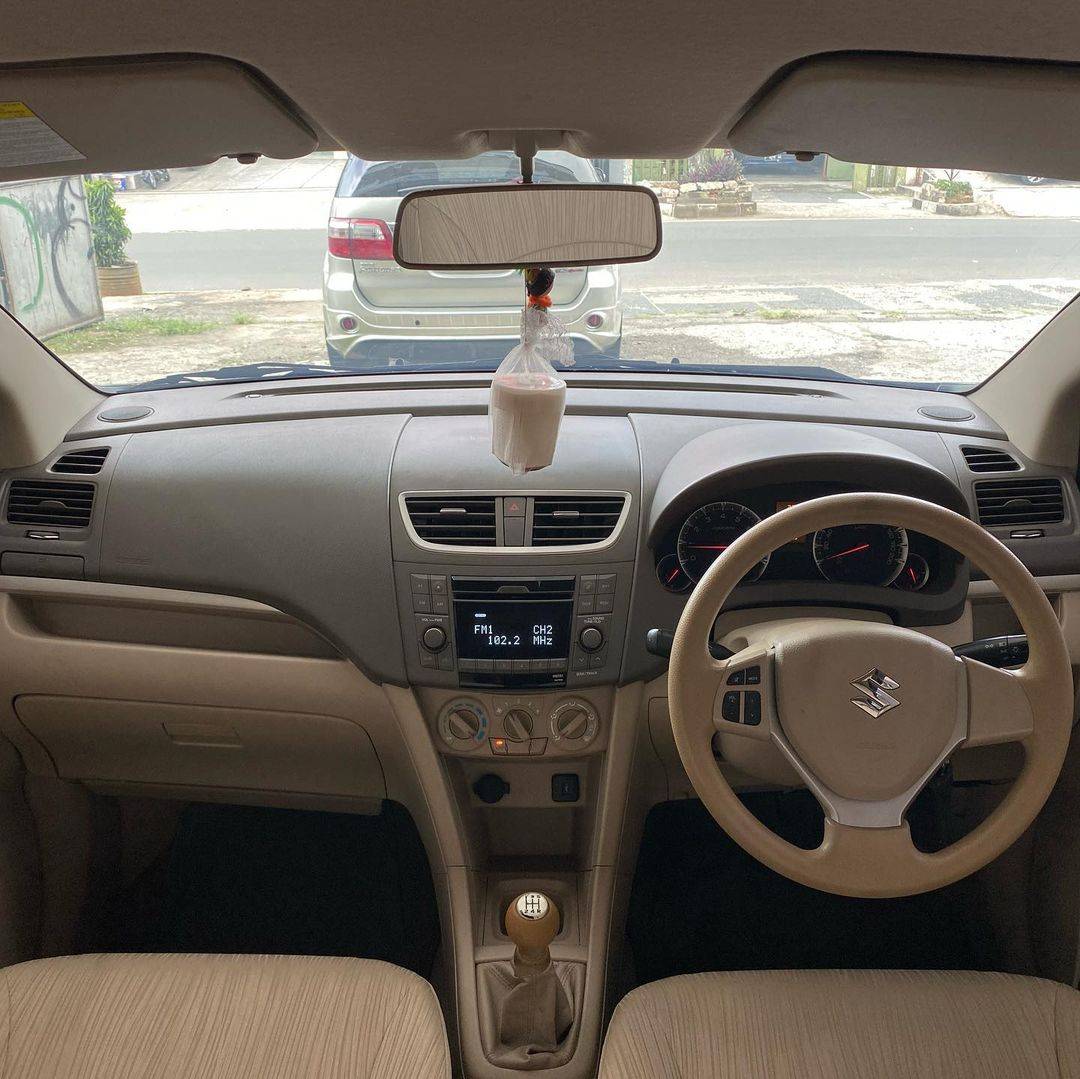 2012 Suzuki Ertiga 2012 Suzuki Ertiga