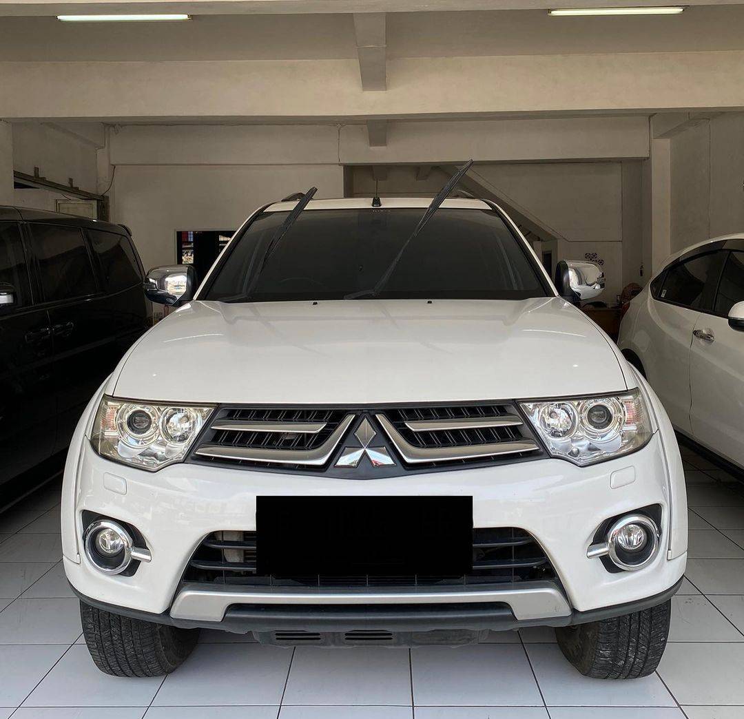 Second Hand 2014 Mitsubishi Pajero Sport Second Hand 2014 Mitsubishi Pajero Sport