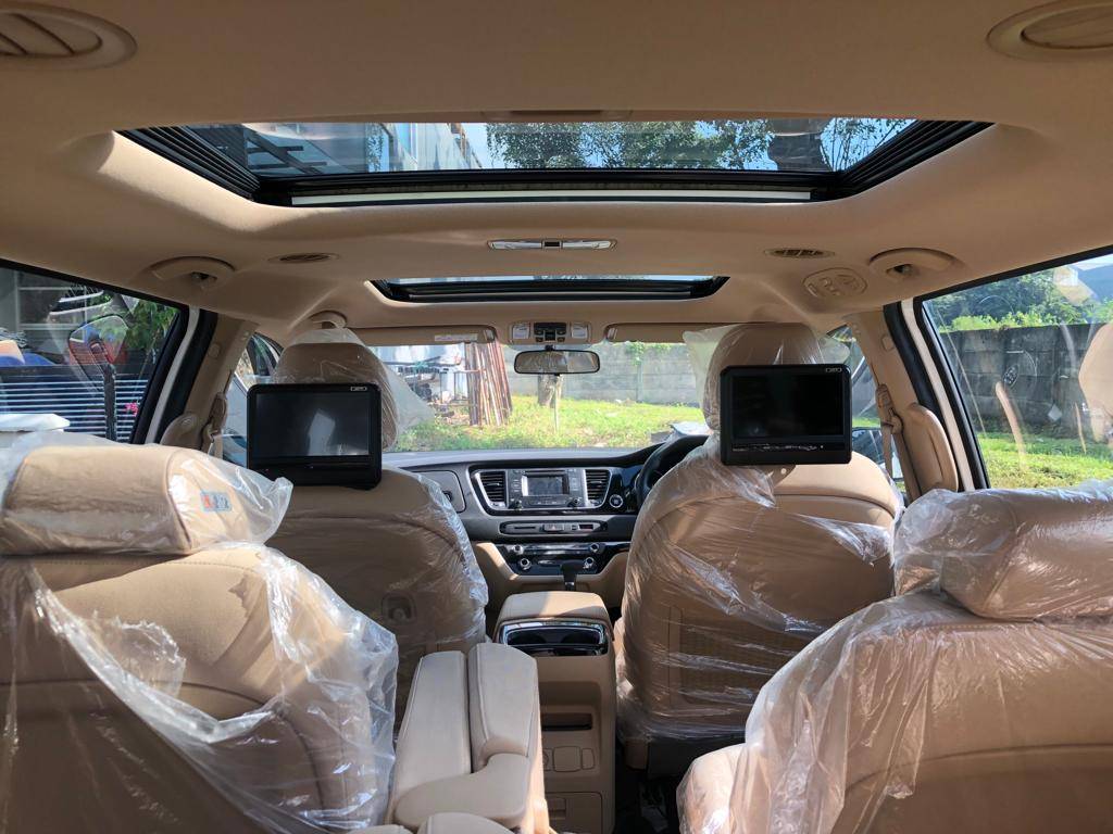 Dijual 2018 Kia Grand Sedona AT AT Bekas
