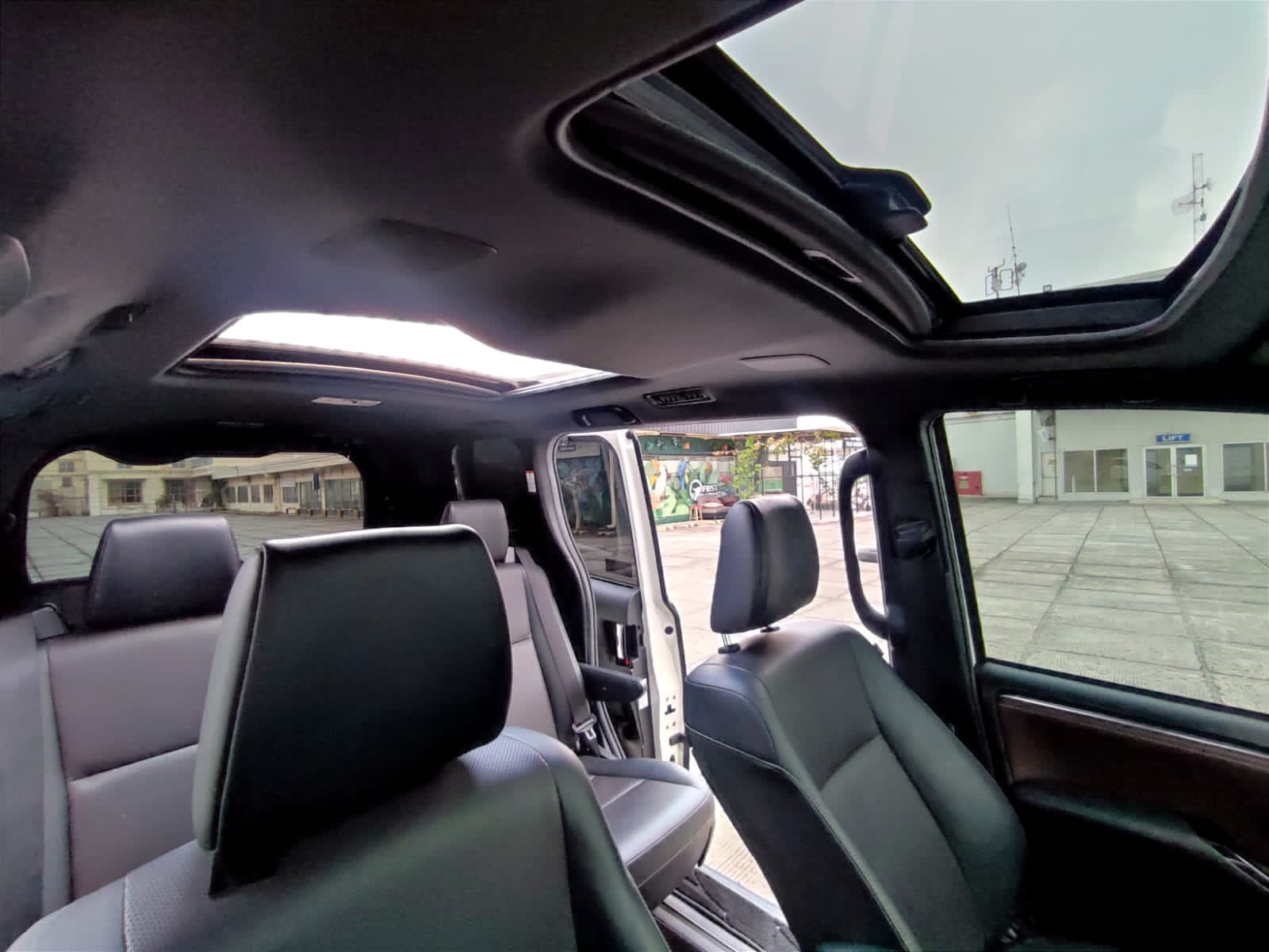 2017 Toyota Voxy 2017 Toyota Voxy