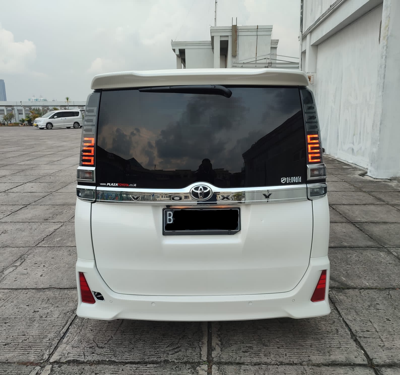 2017 Toyota Voxy 2017 Toyota Voxy