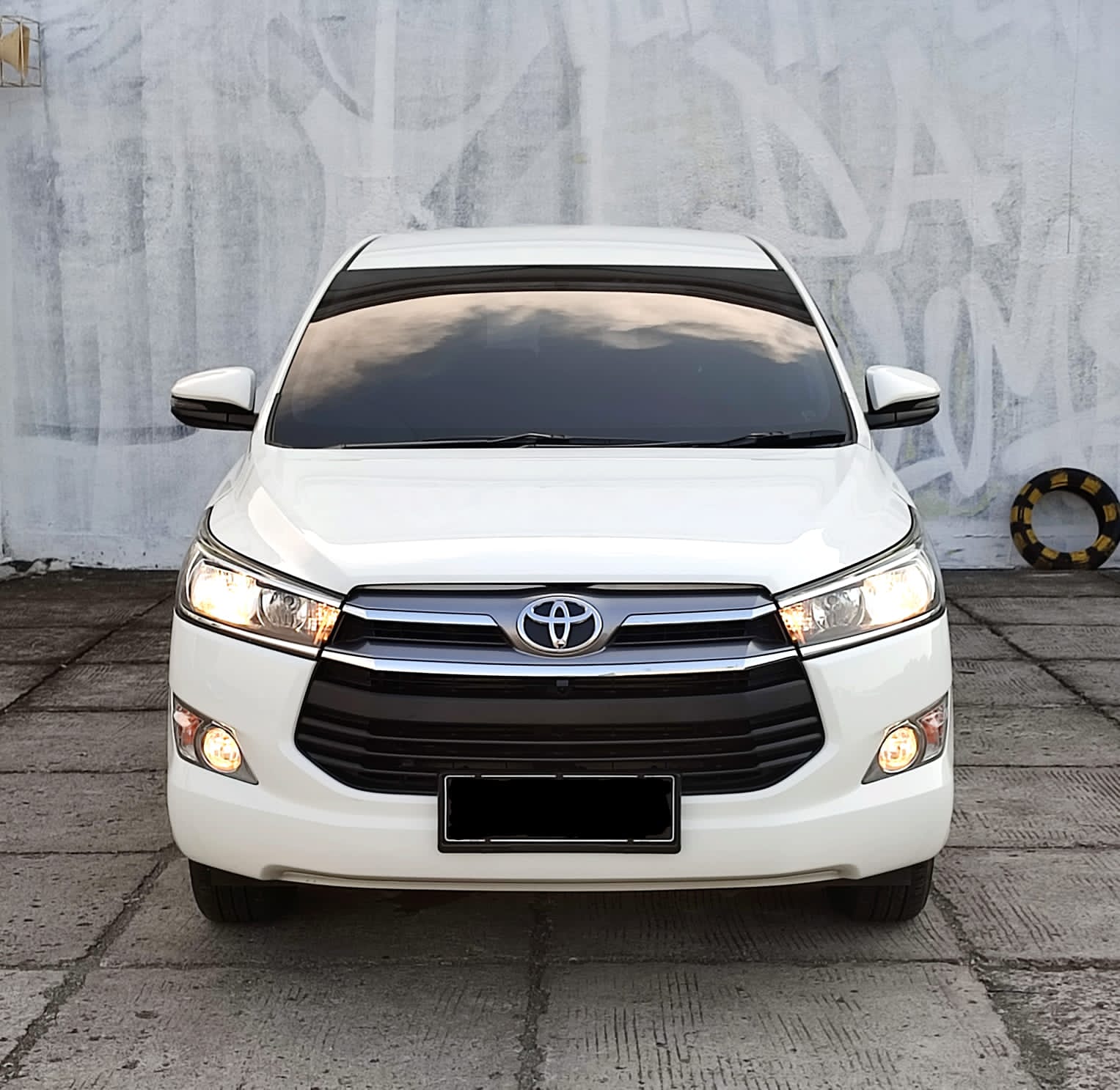2018 Toyota Kijang Innova 2018 Toyota Kijang Innova