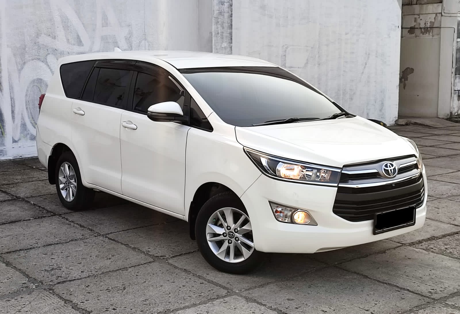 2018 Toyota Kijang Innova 2018 Toyota Kijang Innova