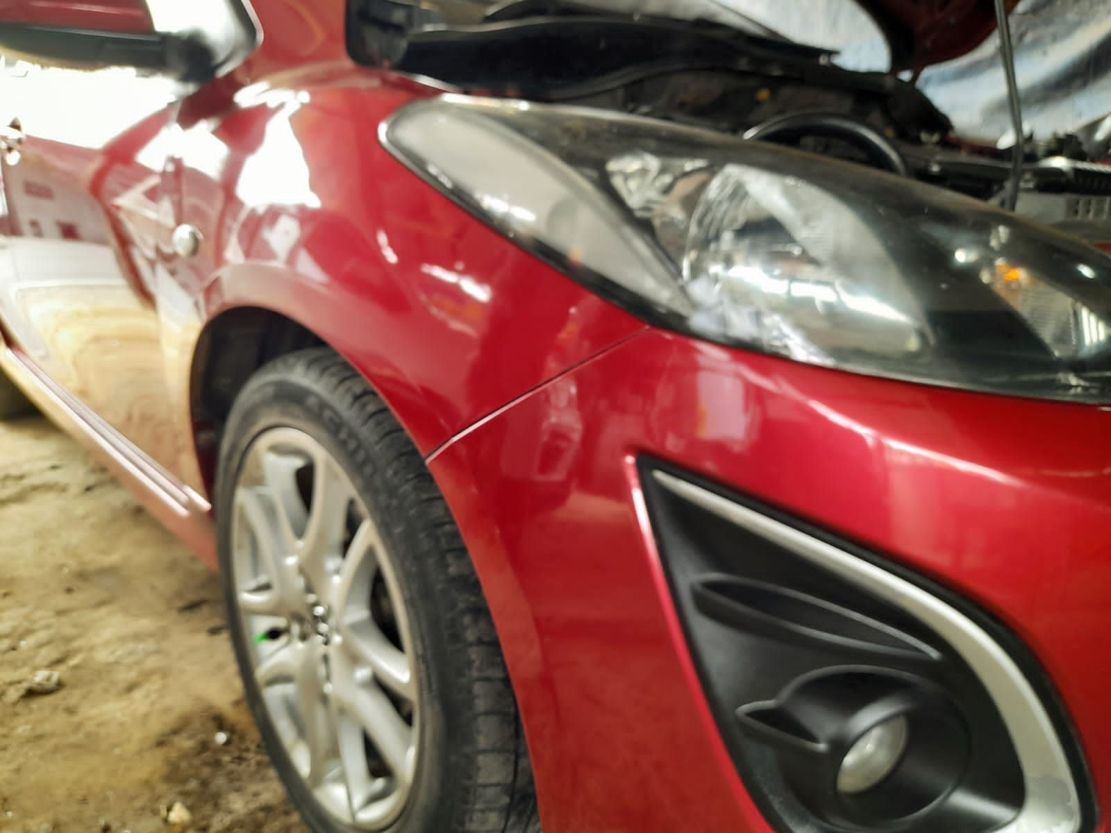 2010 Mazda 2  R MT 2010 Mazda 2  R MT