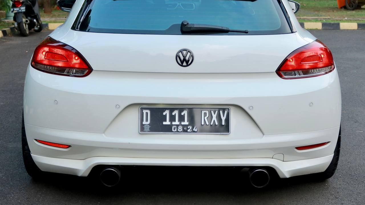 2010 Volkswagen Scirocco  2010 Volkswagen Scirocco