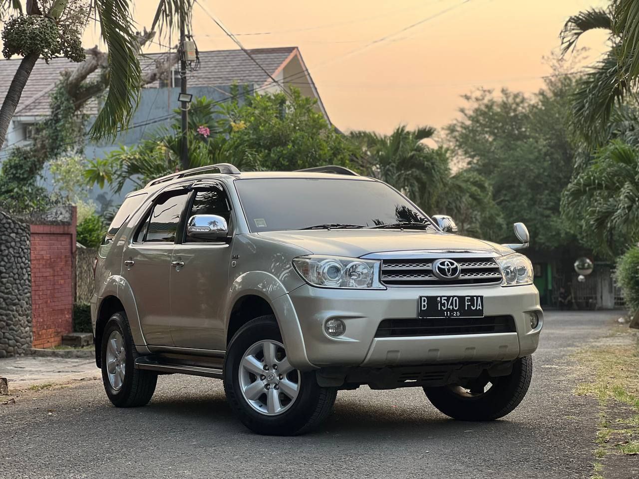 2010 Toyota Fortuner 2010 Toyota Fortuner