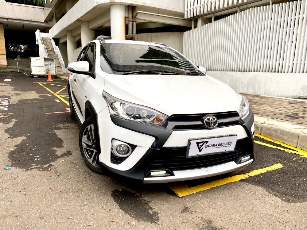 2017 Toyota Yaris Heykers 2017 Toyota Yaris Heykers