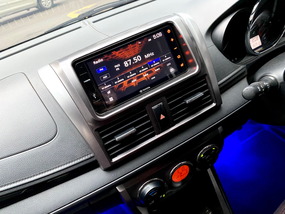 2017 Toyota Yaris Heykers 2017 Toyota Yaris Heykers