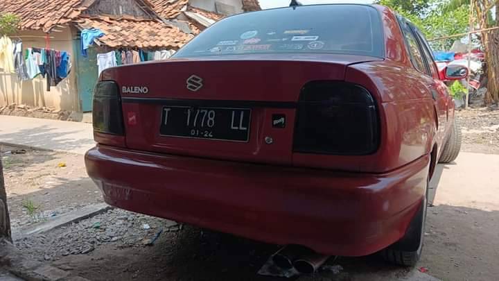 2000 Suzuki Baleno MT 2000 Suzuki Baleno MT