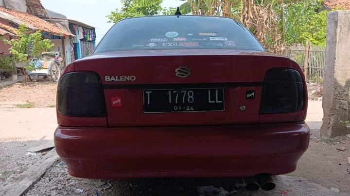 2000 Suzuki Baleno MT 2000 Suzuki Baleno MT