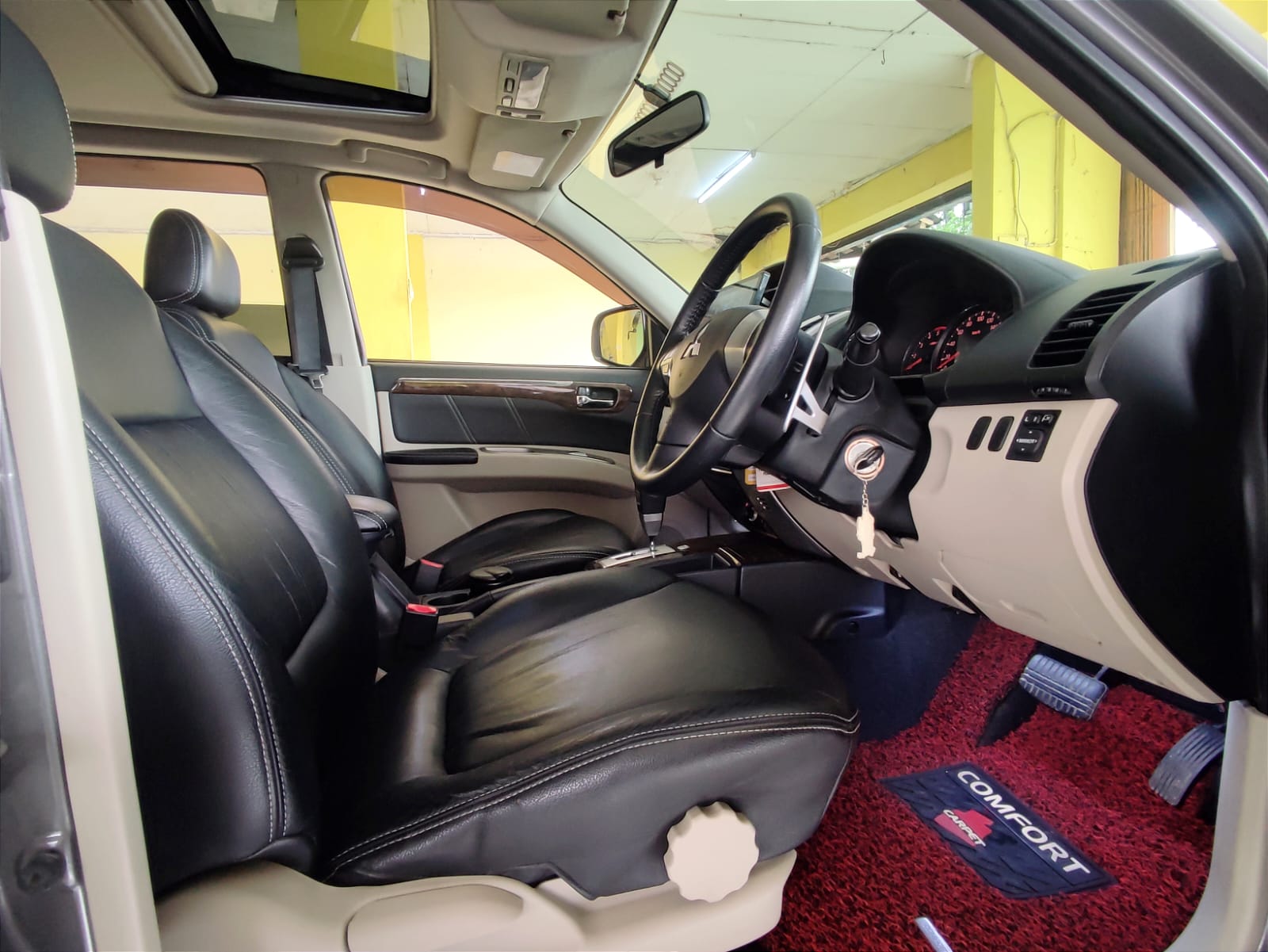 2014 Mitsubishi Pajero Sport 2014 Mitsubishi Pajero Sport