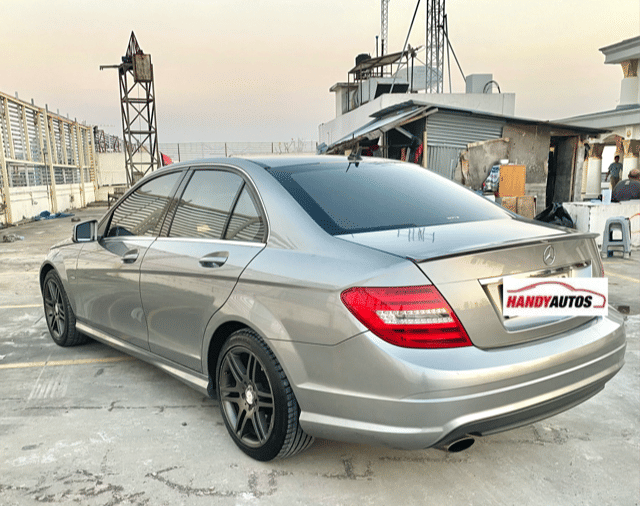 Dijual 2011 Mercedes Benz C-Class Sedan C 200 CGI C 200 CGI Bekas