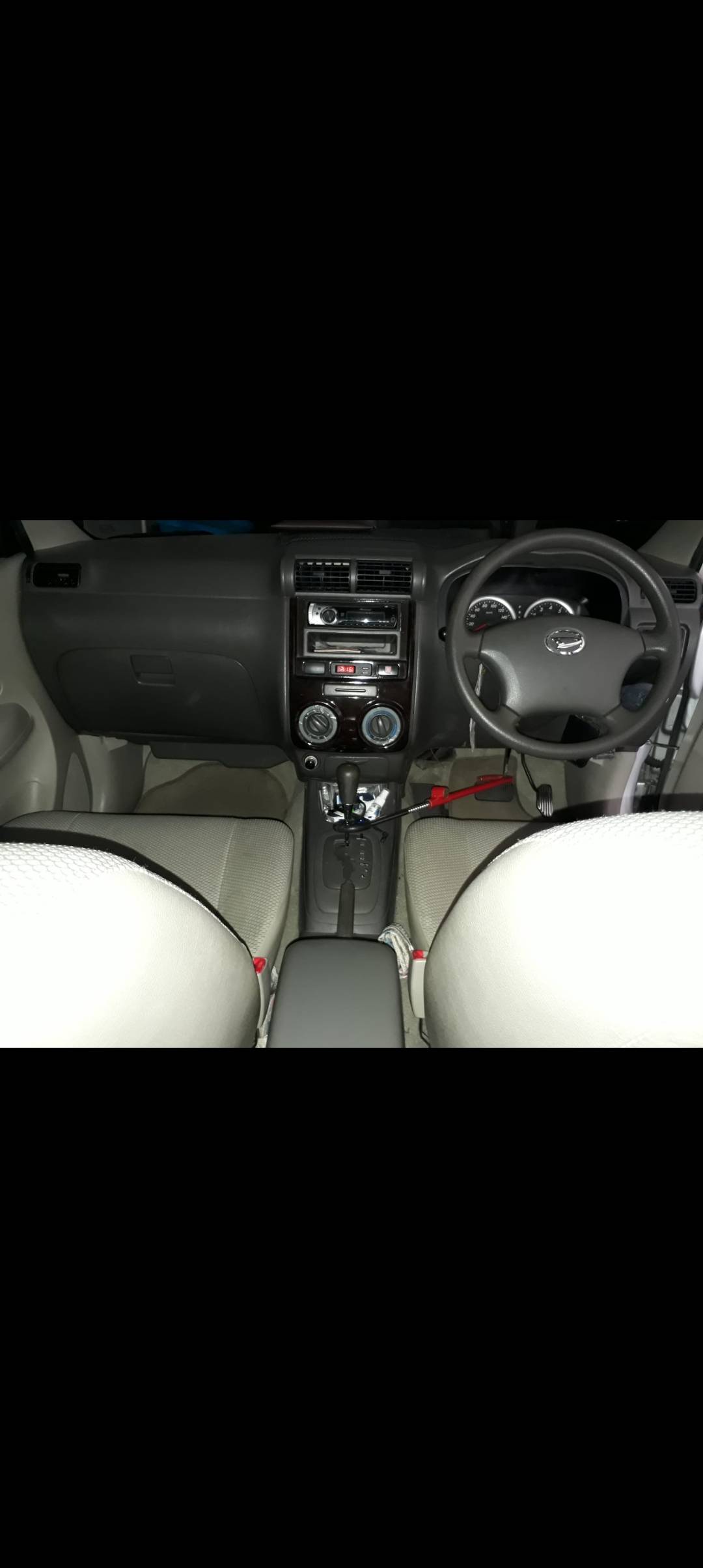 2011 Daihatsu Xenia 2011 Daihatsu Xenia