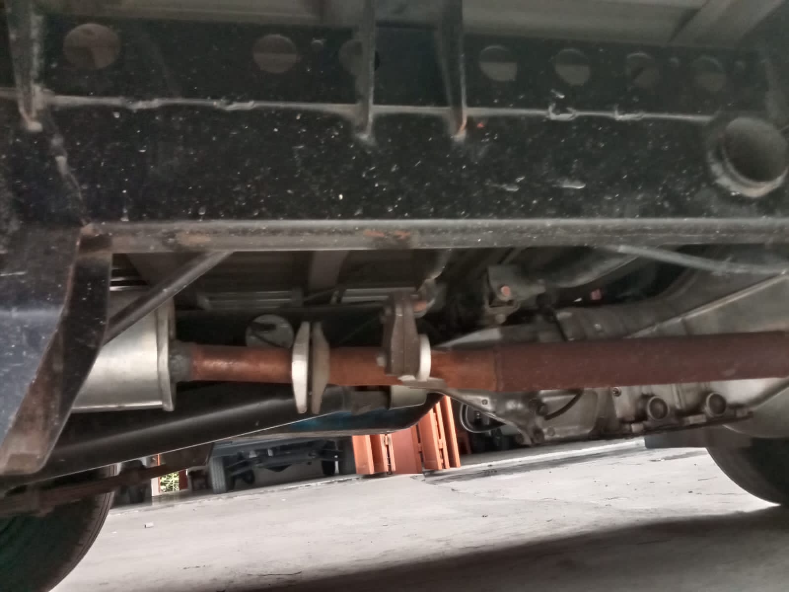 2021 Mitsubishi L300 2021 Mitsubishi L300