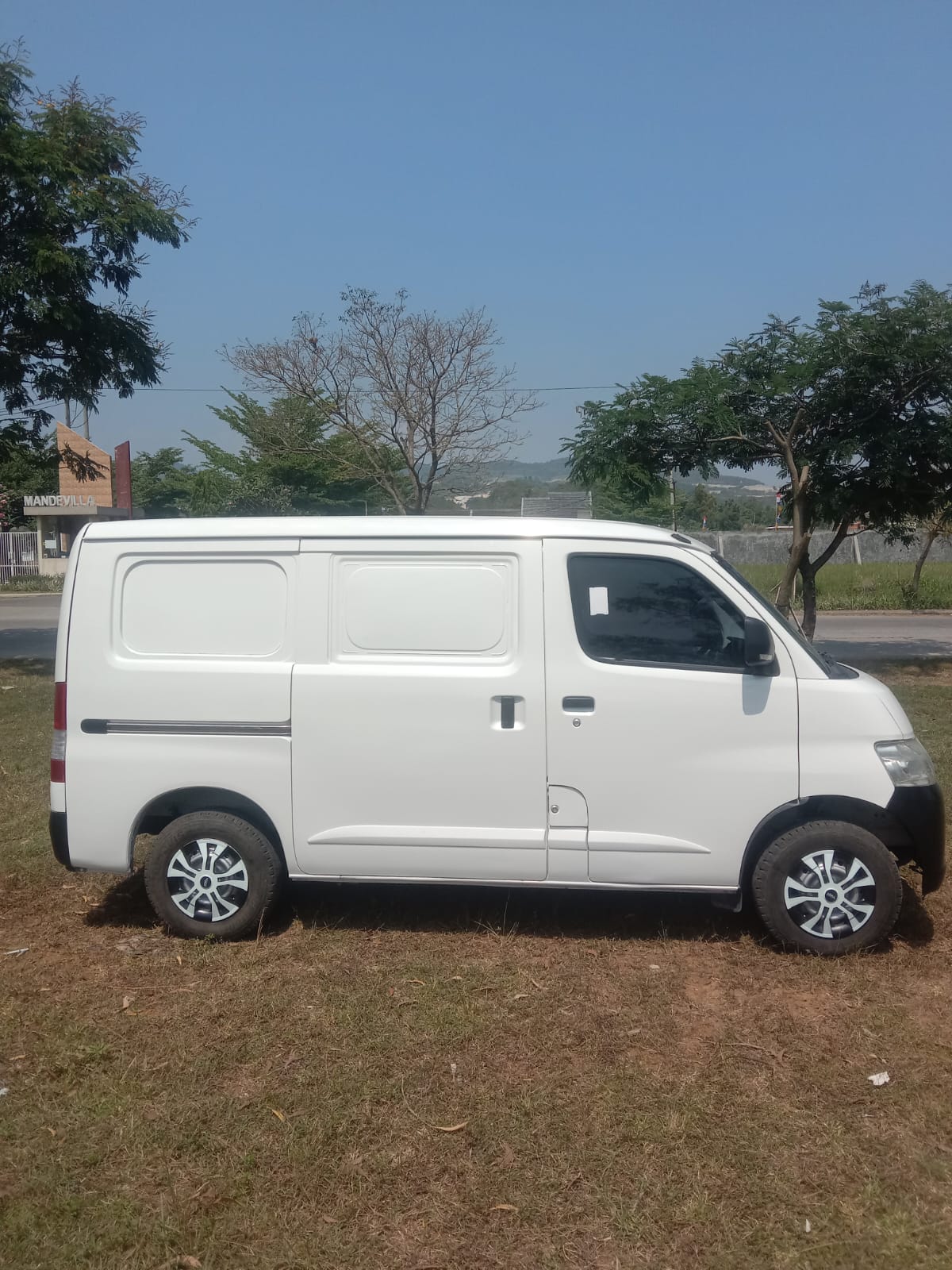 2018 Daihatsu Gran Max MB 2018 Daihatsu Gran Max MB