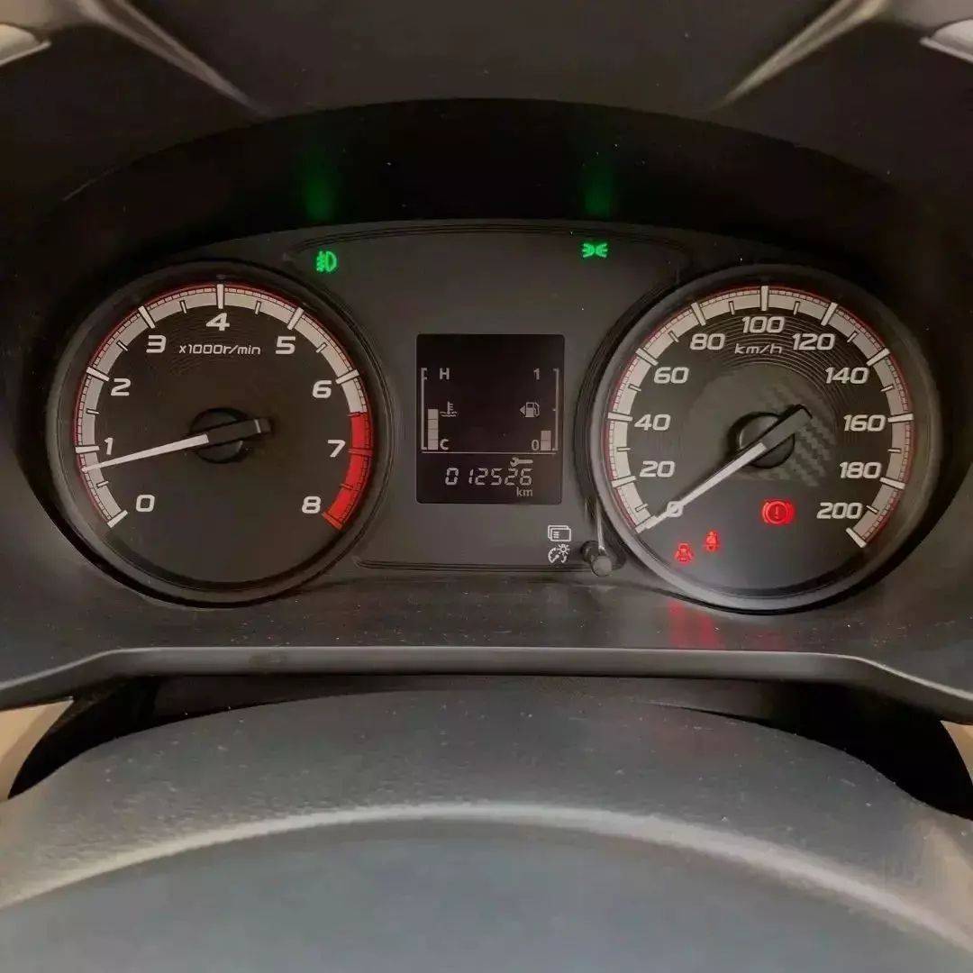 2019 Mitsubishi Xpander GLS M/T 2019 Mitsubishi Xpander GLS M/T
