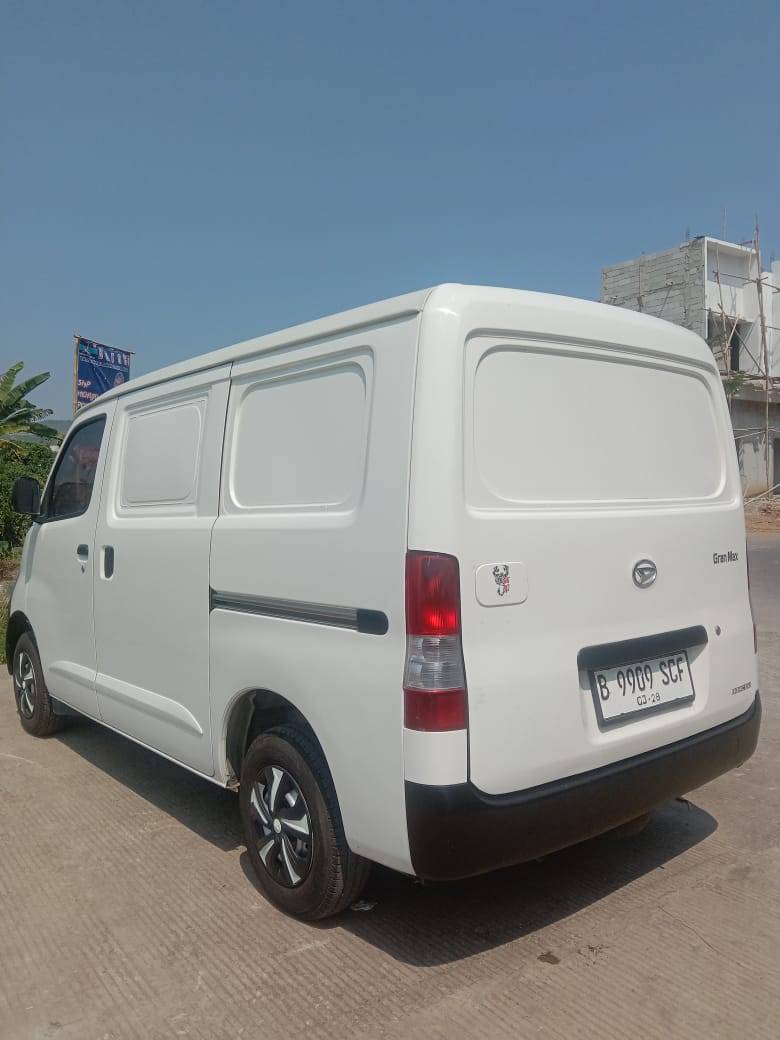Old 2017 Daihatsu Gran Max MB 1.3 BLIND VAN AC 1.3 BLIND VAN AC