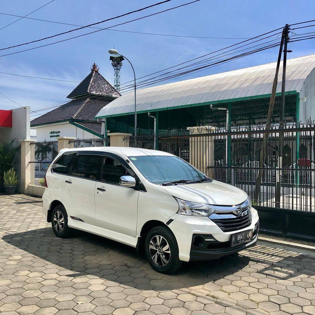 2018 Daihatsu Xenia 1.5 R MT 2018 Daihatsu Xenia 1.5 R MT