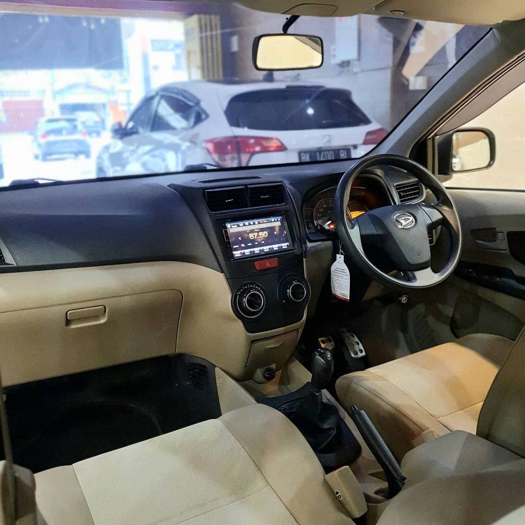 2012 Daihatsu Xenia 2012 Daihatsu Xenia